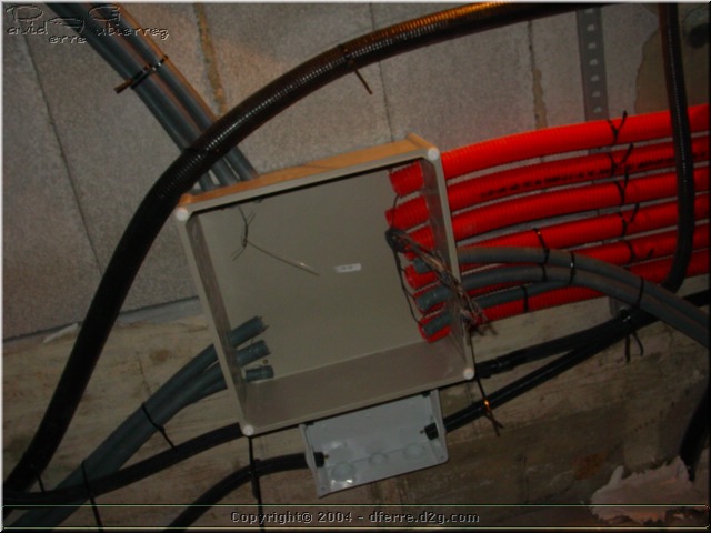 Una vez cargada.....

La siguiente foto se mostrará en 15 segundos.

Si no quieres esperar pulsa 