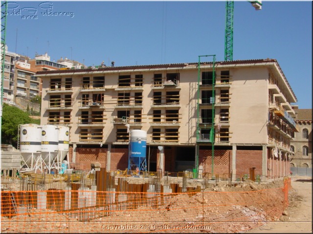 Una vez cargada.....

La siguiente foto se mostrará en 15 segundos.

Si no quieres esperar pulsa 