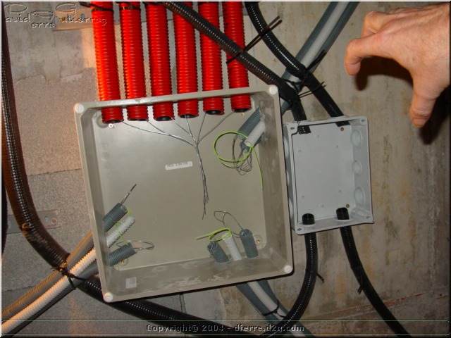 Una vez cargada.....

La siguiente foto se mostrará en 15 segundos.

Si no quieres esperar pulsa 