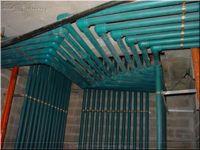 Una vez cargada.....

La siguiente foto se mostrará en 15 segundos.

Si no quieres esperar pulsa 