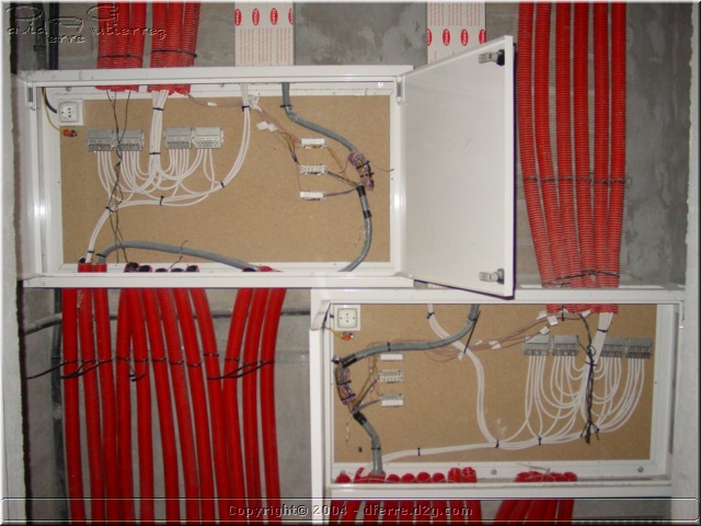 Una vez cargada.....

La siguiente foto se mostrará en 15 segundos.

Si no quieres esperar pulsa 